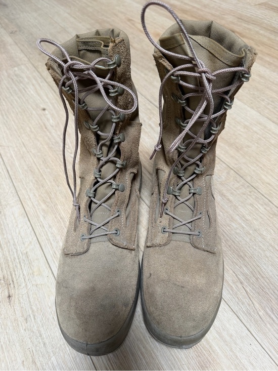 BELLEVILLE 10.5 R Army Flight Mens
Combat Boots Goretex 293 105 Desert
Tan Shoes main image 5